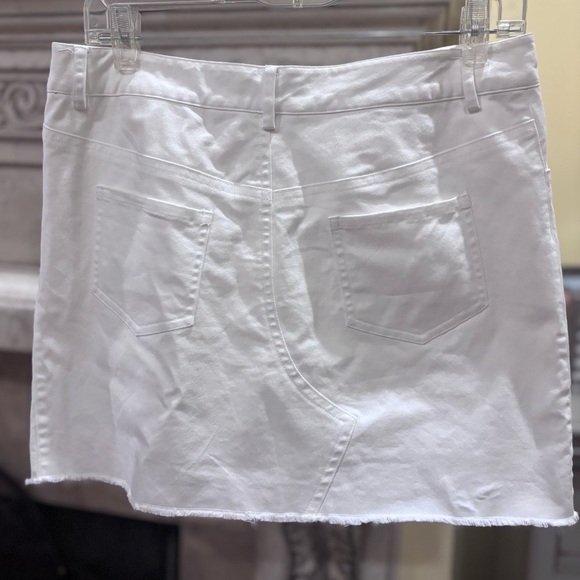 White Denim Distressed Skirt Size 8 Rebecca Minkoff - Picture 4 of 11